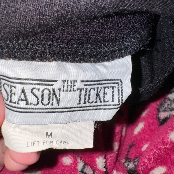 Turtle neck - Picture 2 of 3